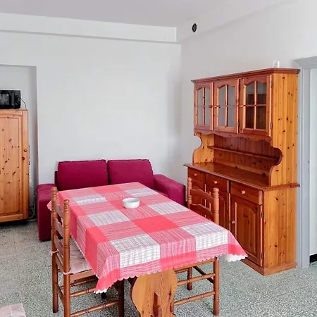 Trilocale Nel * Varazze