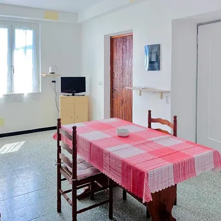Lejlighed Trilocale Nel *